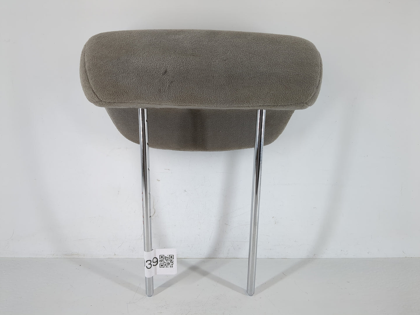 2011-2015 Nissan Juke Headrest Head Rest Rear Center Seat Fits Fits 2011 2012 2013 2014 2015 OEM Used Auto Parts - Oemusedau