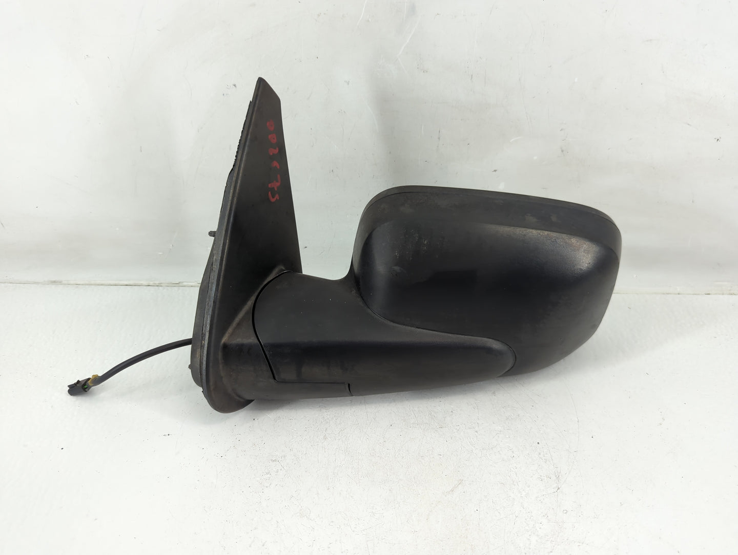 2011-2012 Nissan Juke Driver Side View Mirror - Left Door Mirror OEM Used - Oemusedautoparts1.com