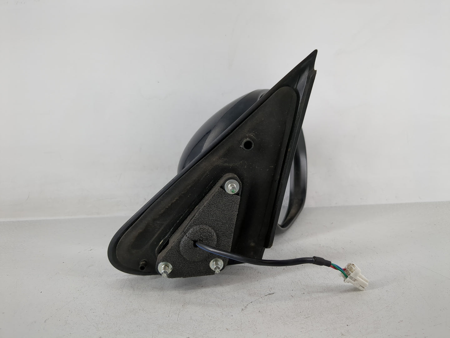 2011 Nissan Juke Driver Side View Mirror - Left Door Mirror OEM Used - Oemusedautoparts1.com