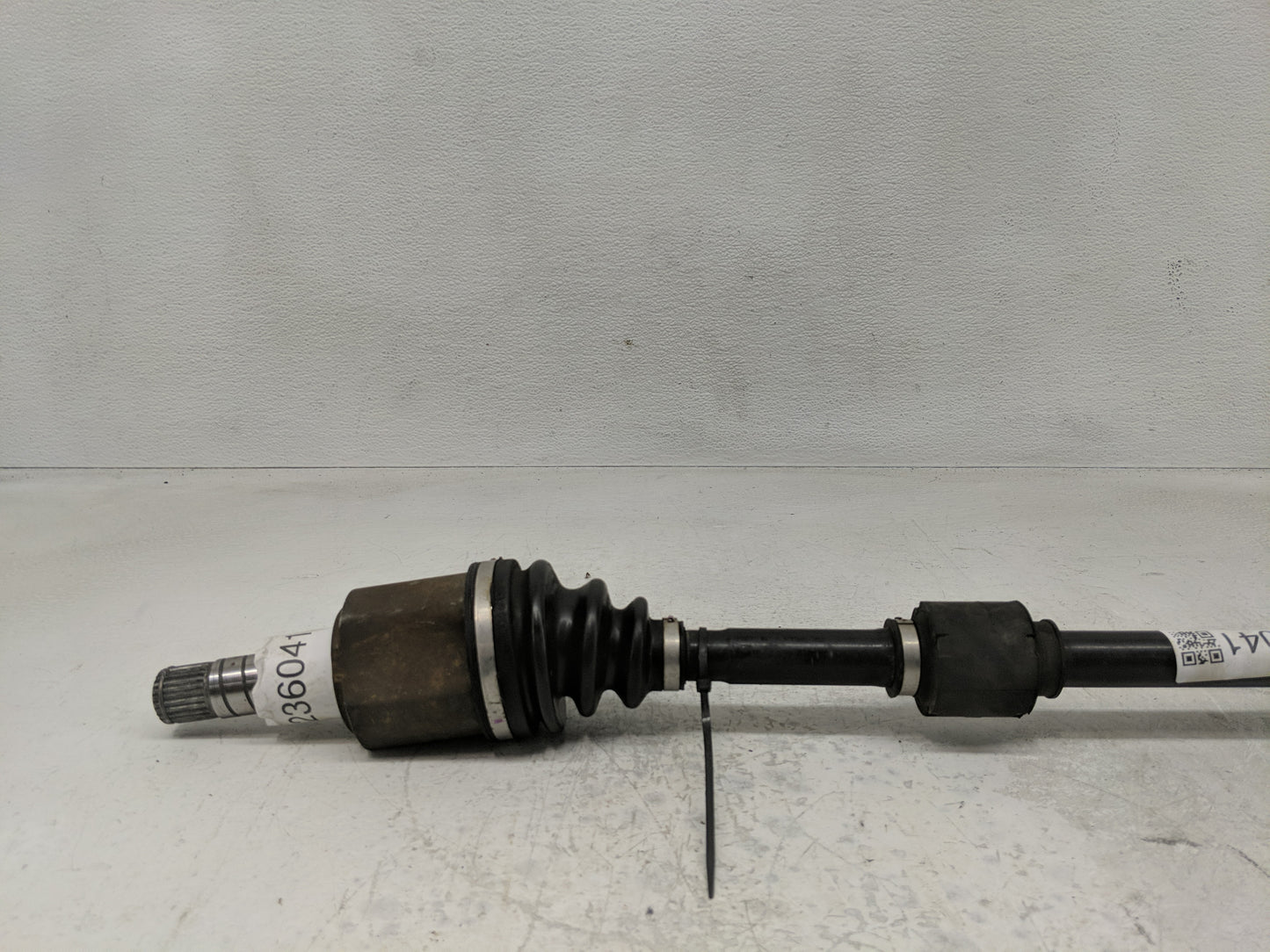 2011 Nissan Juke Axle Shaft Front Driver Cv C/v - Oemusedautoparts1.com