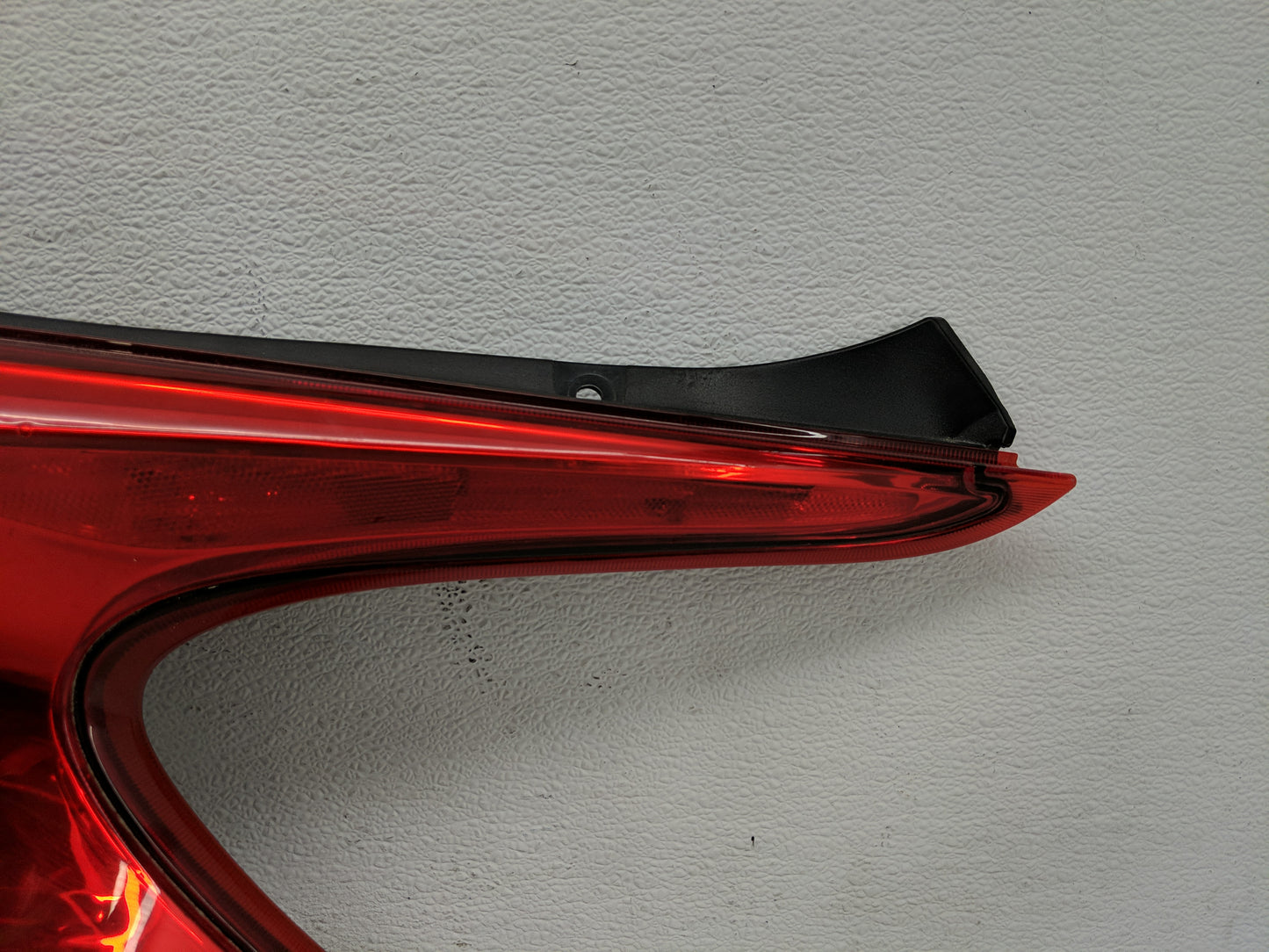 2011-2014 Nissan Juke Tail Light Assembly Passenger Right OEM Fits Fits 2011 2012 2013 2014 OEM Used Auto Parts - Oemusedaut