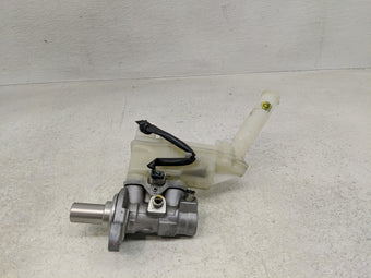 compare product 2011-2017 Nissan Juke Brake Master Cylinder