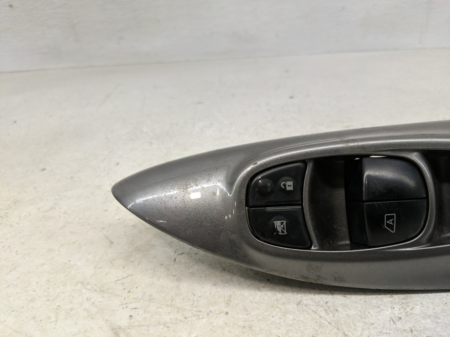 2011-2017 Nissan Juke Master Power Window Switch Replacement Driver Side Left P/N:25401 1KA0A Fits OEM Used Auto Parts - Oem