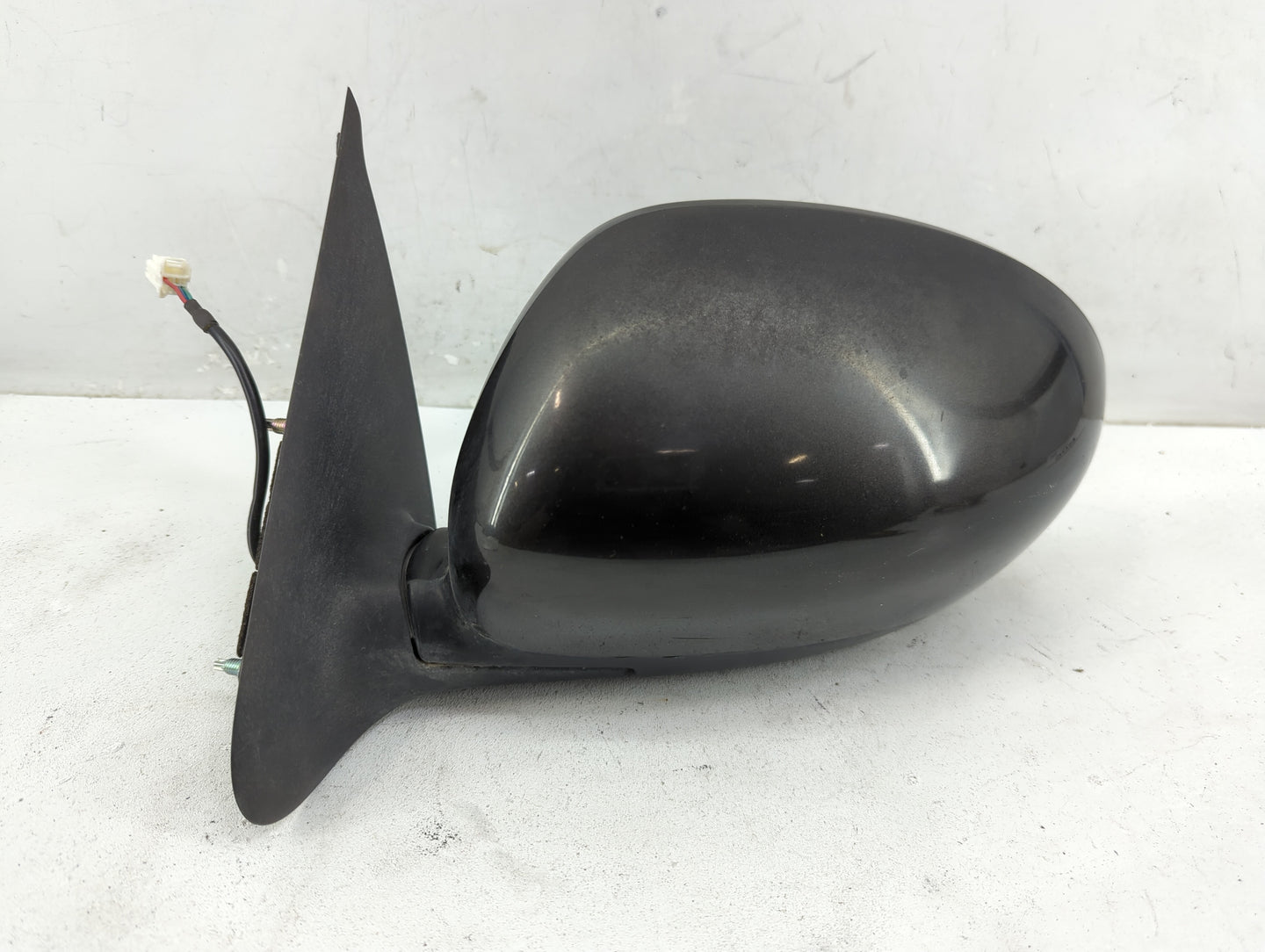 2011 Nissan Juke Driver Side View Mirror - Left Door Mirror OEM Used - Oemusedautoparts1.com
