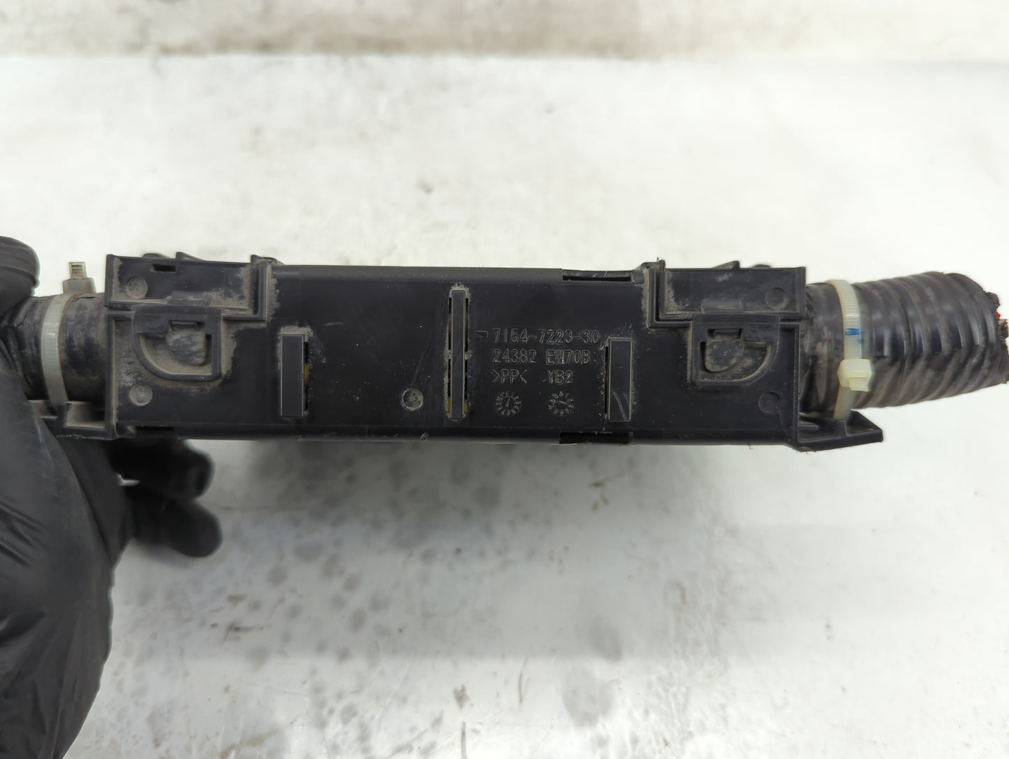 2011-2017 Nissan Juke Fusebox Fuse Box Panel Relay Module P/N:7154-7223-30 Fits Fits 2011 2012 2013 2014 2015 2016 2017 OEM 