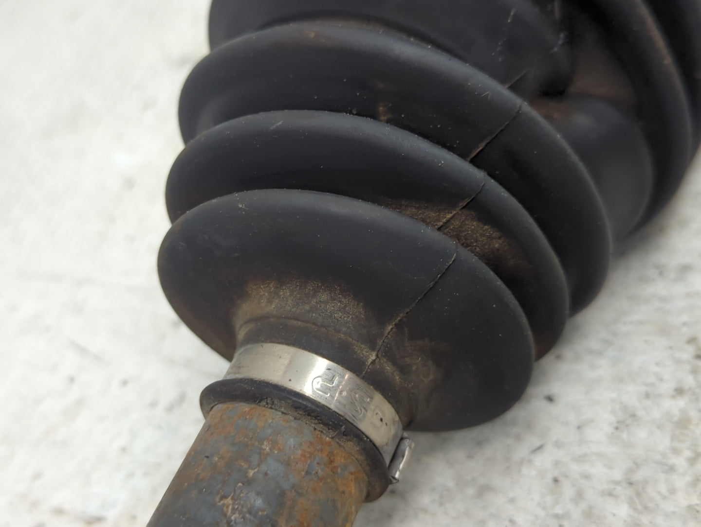 2011-2017 Nissan Juke Axle Shaft Front Driver Cv C/v 1428565 - Oemusedautoparts1.com