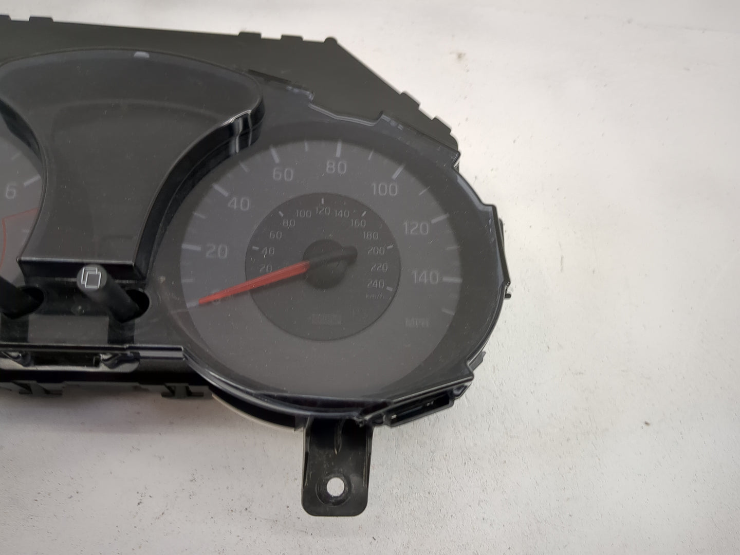 2011 Nissan Juke Instrument Cluster Speedometer Gauges P/N:1KM0B/ZS2L 101019 0056 Miles: Fits OEM Used Auto Parts - Oemuseda