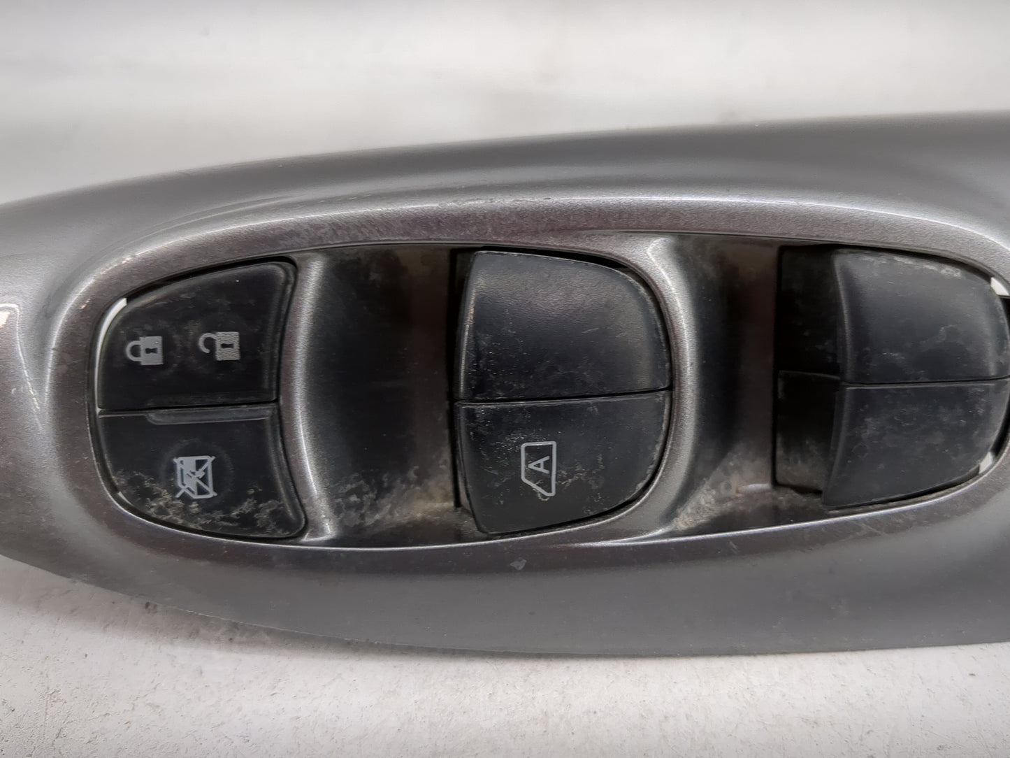 2011-2017 Nissan Juke Master Power Window Switch Replacement Driver Side Left P/N:25401 1KA0A Fits OEM Used Auto Parts - Oem