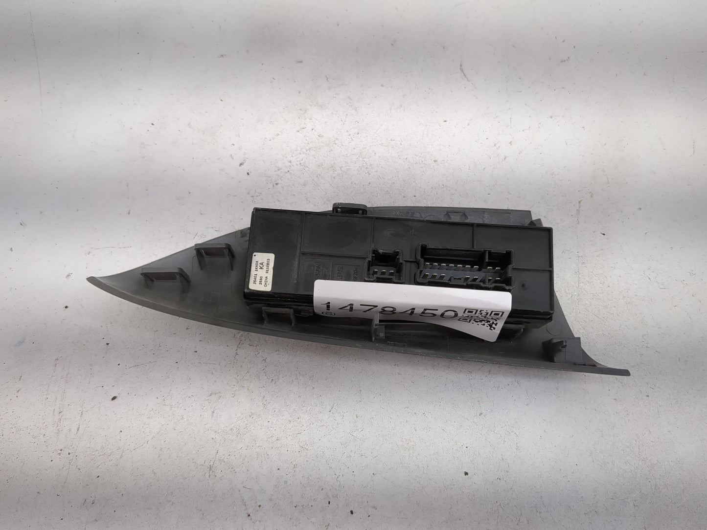2011-2017 Nissan Juke Master Power Window Switch Replacement Driver Side Left P/N:25401 1KA0A Fits OEM Used Auto Parts - Oem