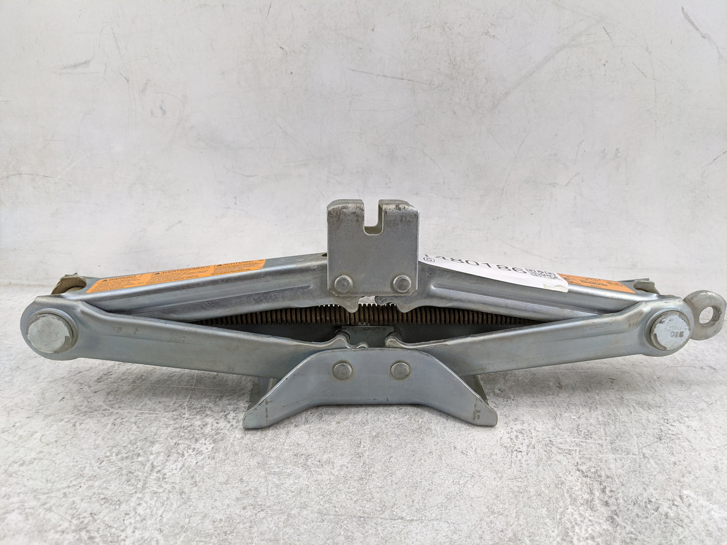 2011 Nissan Juke Spare Scissor Car Jack 1480186 - Oemusedautoparts1.com