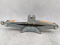 2011 Nissan Juke Spare Scissor Car Jack 1480186 - Oemusedautoparts1.com