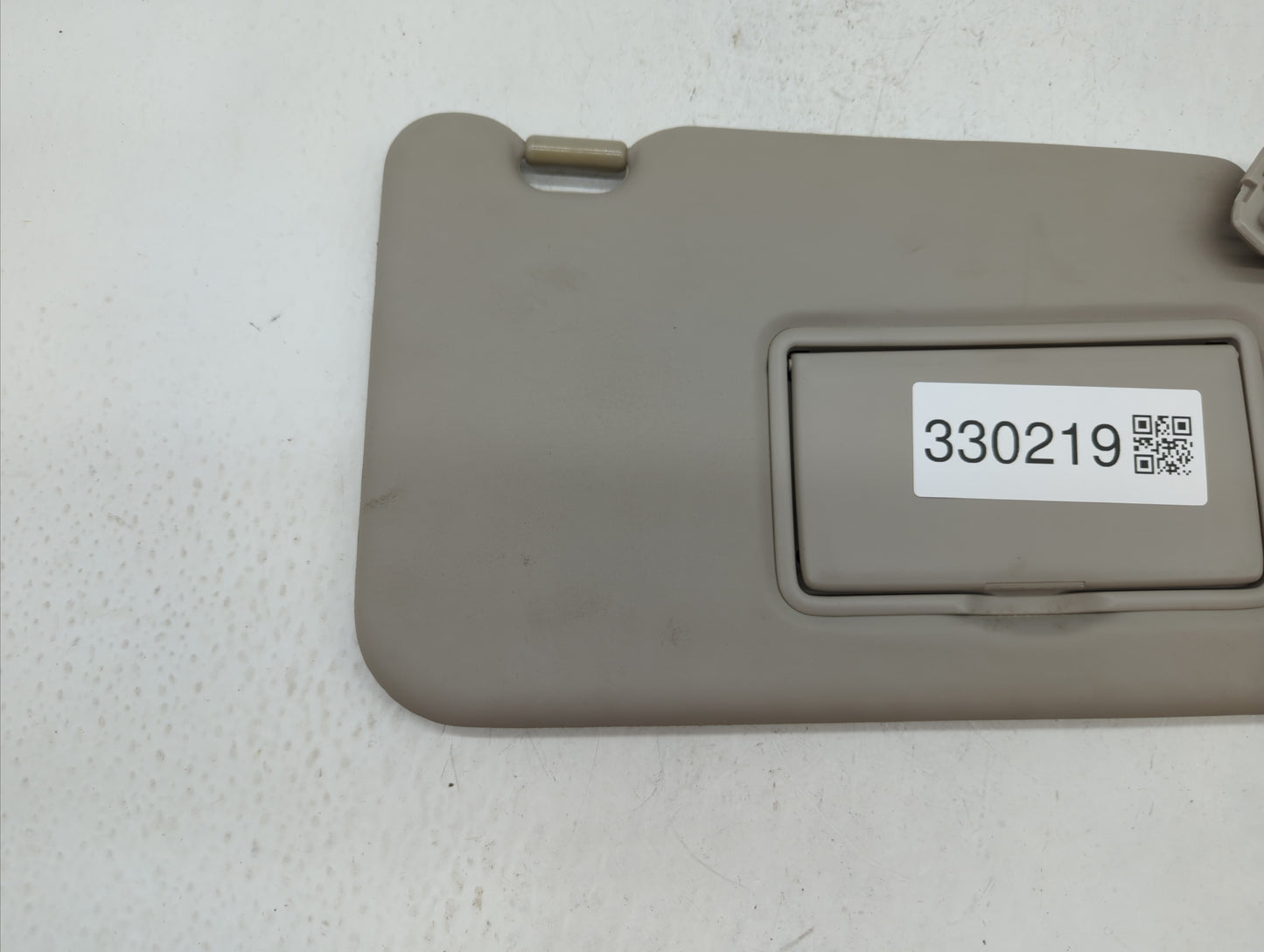 2011-2013 Nissan Juke Sun Visor Shade Replacement Passenger Right Mirror Fits Fits 2011 2012 2013 OEM Used Auto Parts - Oemu