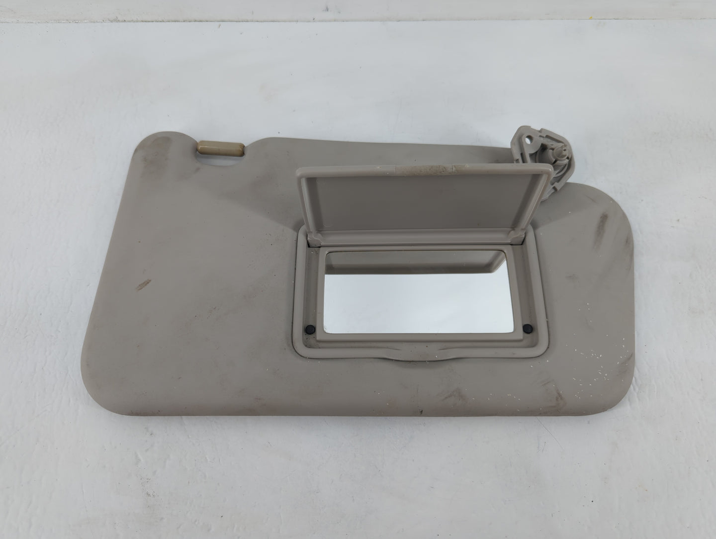 2011-2013 Nissan Juke Sun Visor Shade Replacement Passenger Right Mirror Fits Fits 2011 2012 2013 OEM Used Auto Parts - Oemu