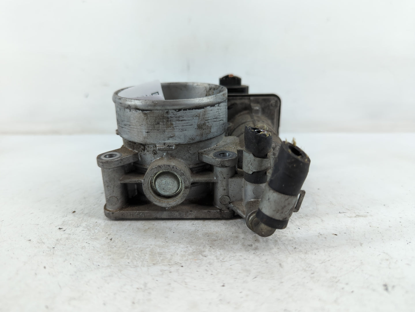 2011-2017 Nissan Juke Throttle Body P/N:526-01 Fits Fits 2011 2012 2013 2014 2015 2016 2017 OEM Used Auto Parts - Oemusedaut