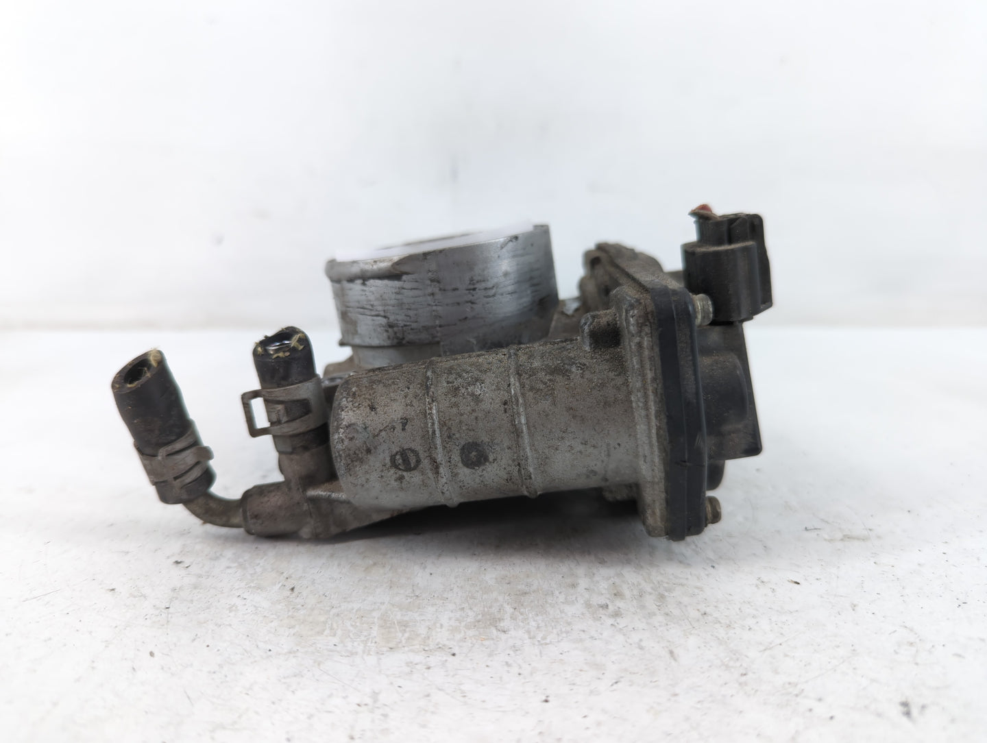 2011-2017 Nissan Juke Throttle Body P/N:526-01 Fits Fits 2011 2012 2013 2014 2015 2016 2017 OEM Used Auto Parts - Oemusedaut