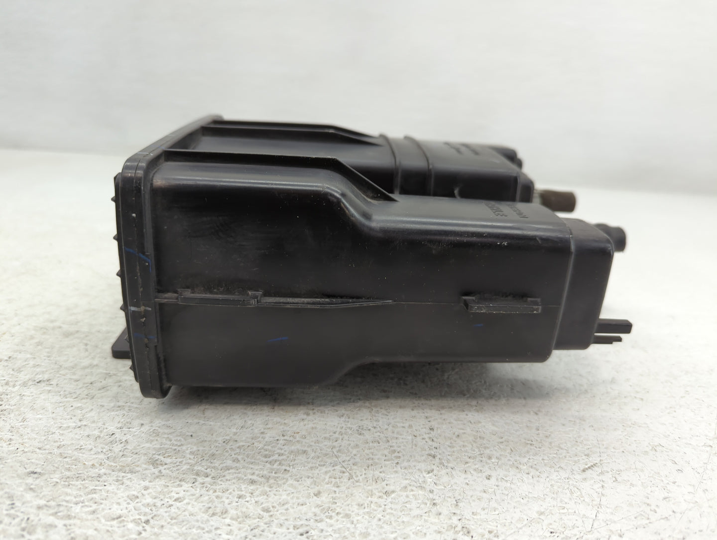 2011 Nissan Juke Axle Shaft Front Driver Cv C/v - Oemusedautoparts1.com