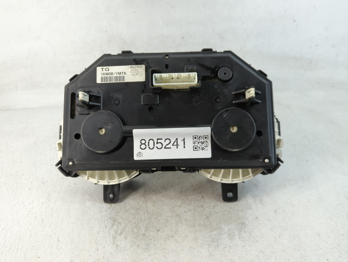 2011 Nissan Juke Instrument Cluster Speedometer Gauges P/N:1009270113 Fits OEM Used Auto Parts - Oemusedautoparts1.com
