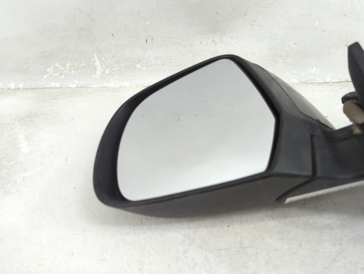 2011-2012 Nissan Leaf Driver Side View Mirror - Left Door Mirror OEM Used - Oemusedautoparts1.com