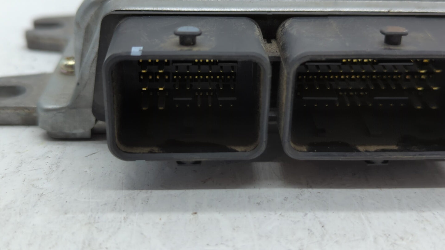 2011 Nissan Leaf PCM Engine Control Computer ECU ECM PCU OEM P/N:MEV01-050 Fits OEM Used Auto Parts - Oemusedautoparts1.com
