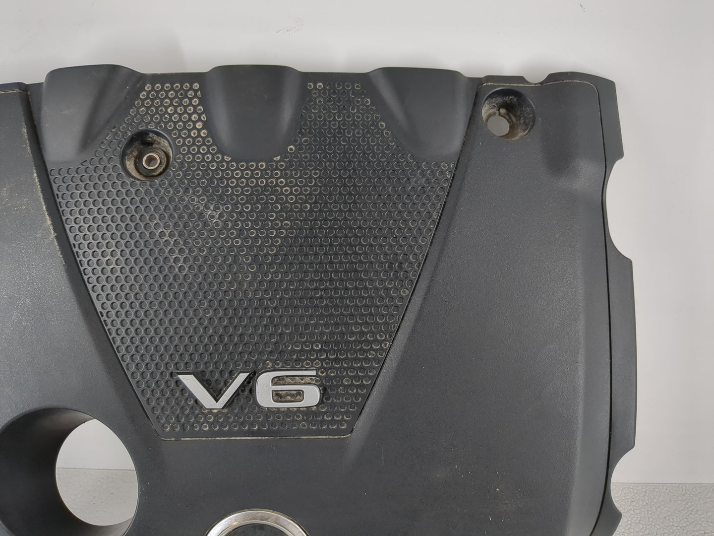 2011 Nissan Maxima Engine Cover - Oemusedautoparts1.com