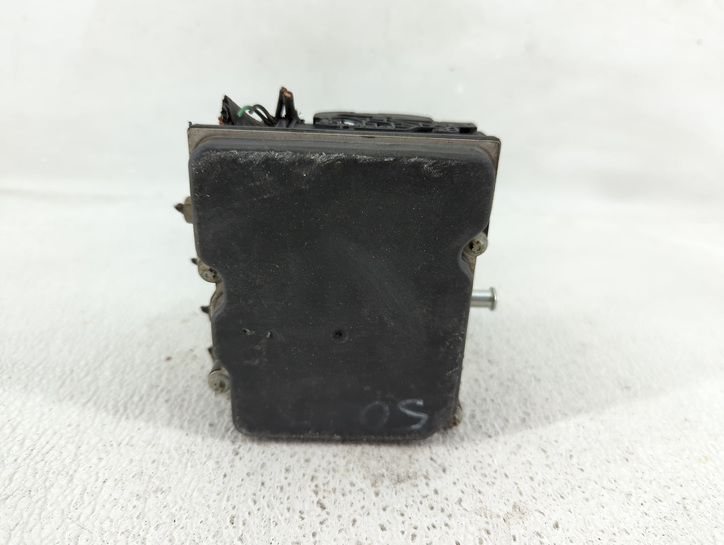 2011-2013 Nissan Maxima ABS Pump Control Module Replacement P/N:47660 ZY90C 47660 ZY70A Fits Fits 2011 2012 2013 OEM Used Au