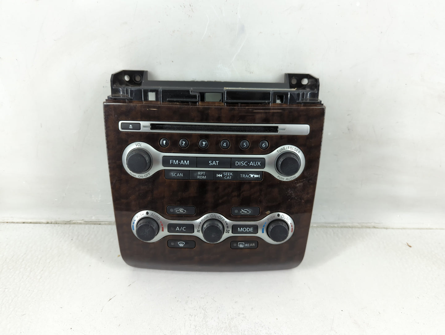 2011 Nissan Maxima Radio AM FM Cd Player Receiver Replacement Fits OEM Used Auto Parts - Oemusedautoparts1.com
