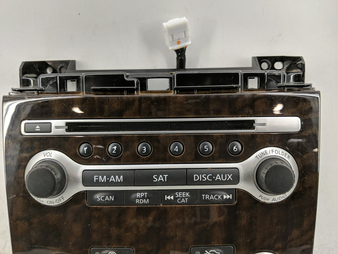 2011-2011 Nissan Maxima Radio Control Panel - Oemusedautoparts1.com