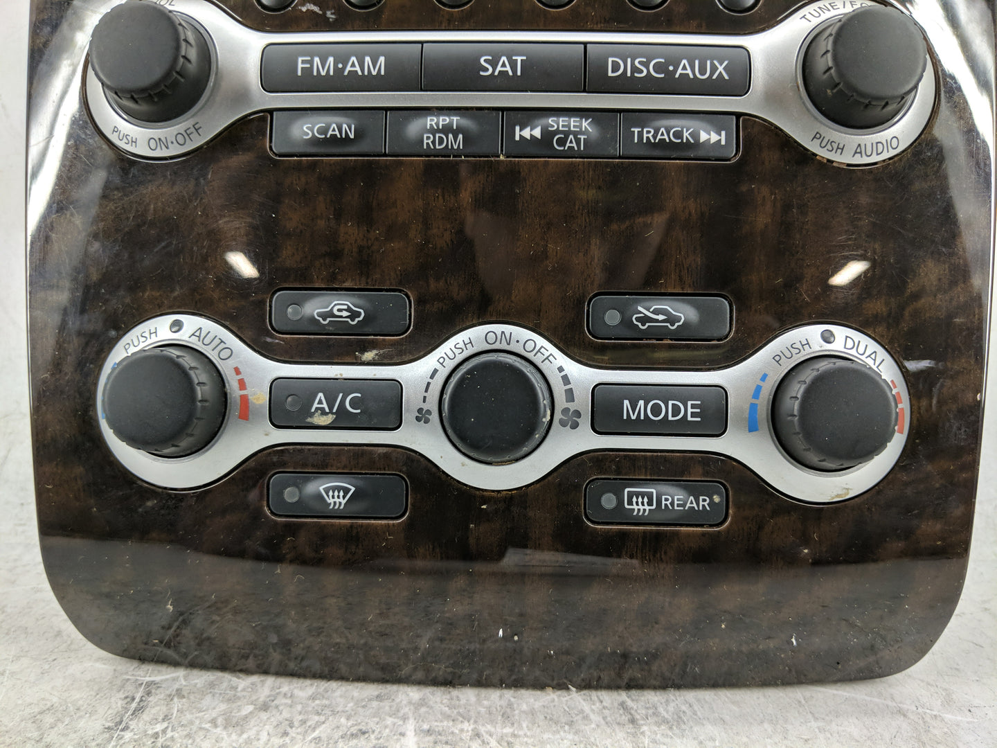 2011-2011 Nissan Maxima Radio Control Panel - Oemusedautoparts1.com