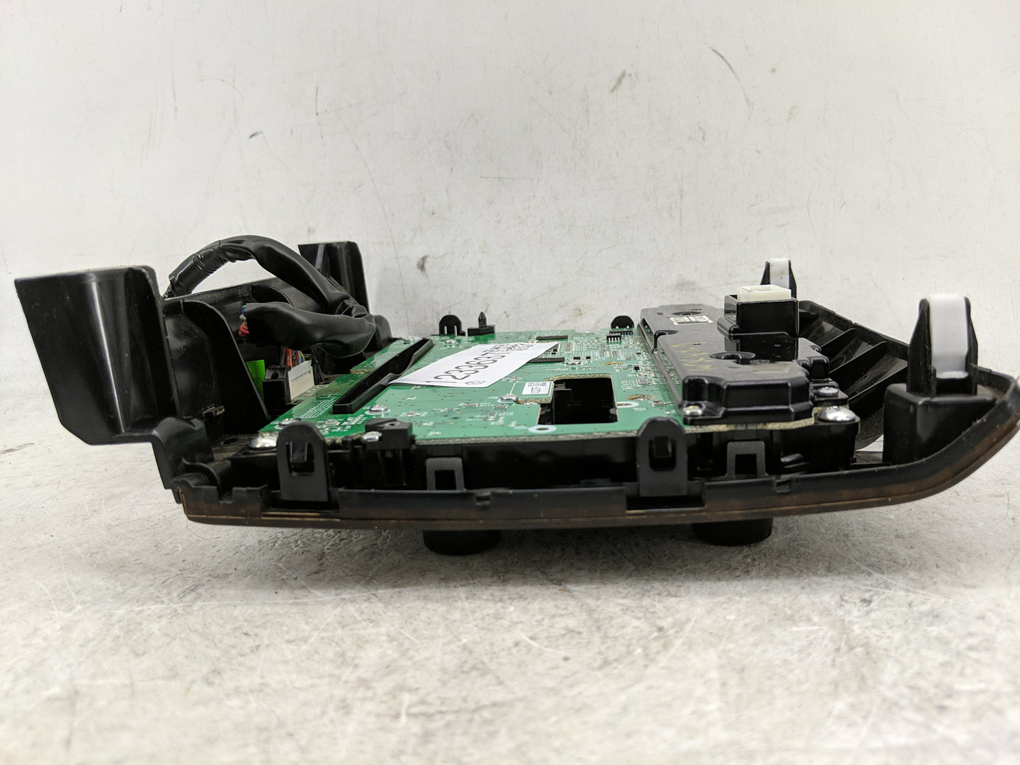 2011-2011 Nissan Maxima Radio Control Panel - Oemusedautoparts1.com