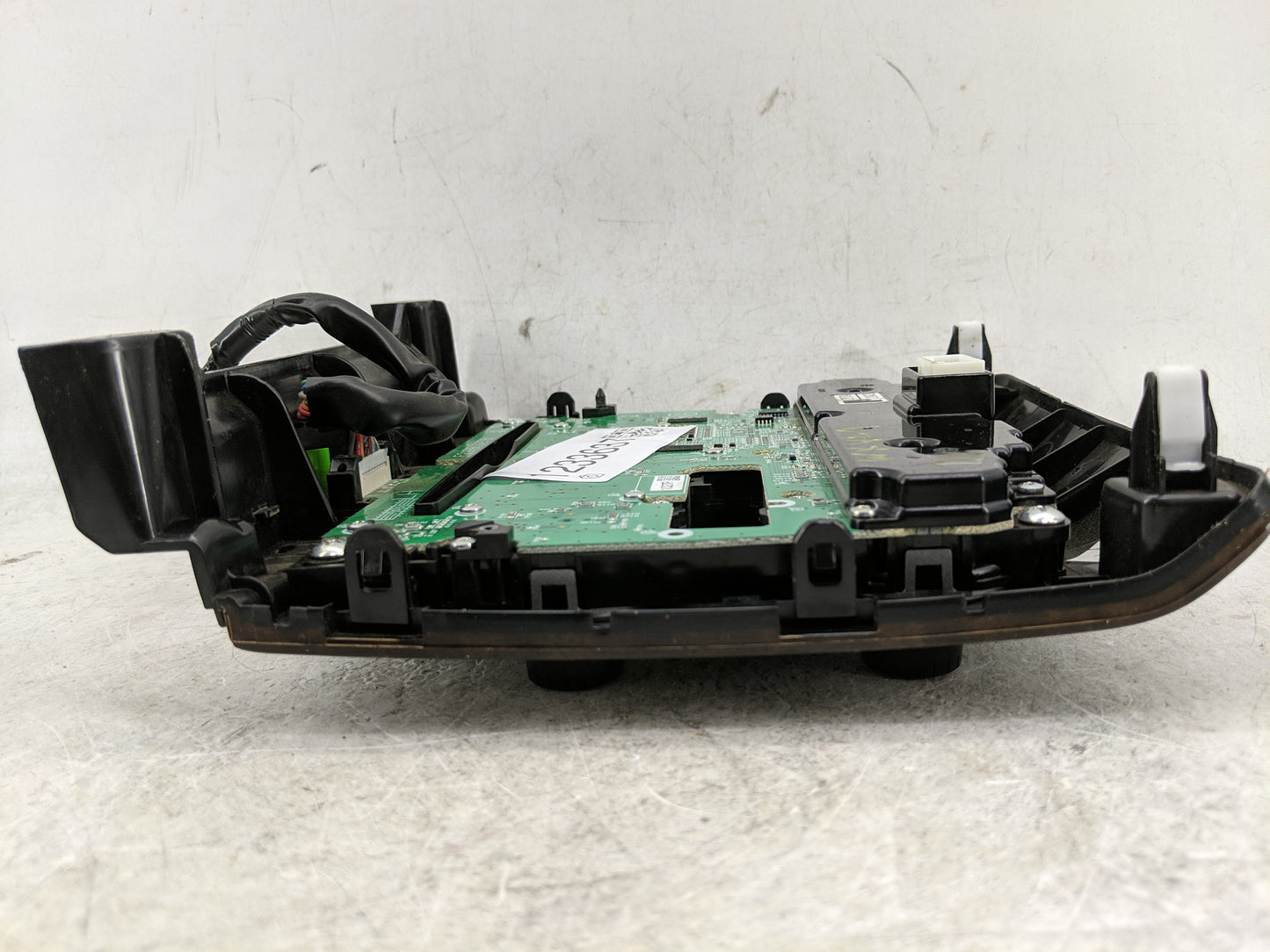 2011-2011 Nissan Maxima Radio Control Panel - Oemusedautoparts1.com
