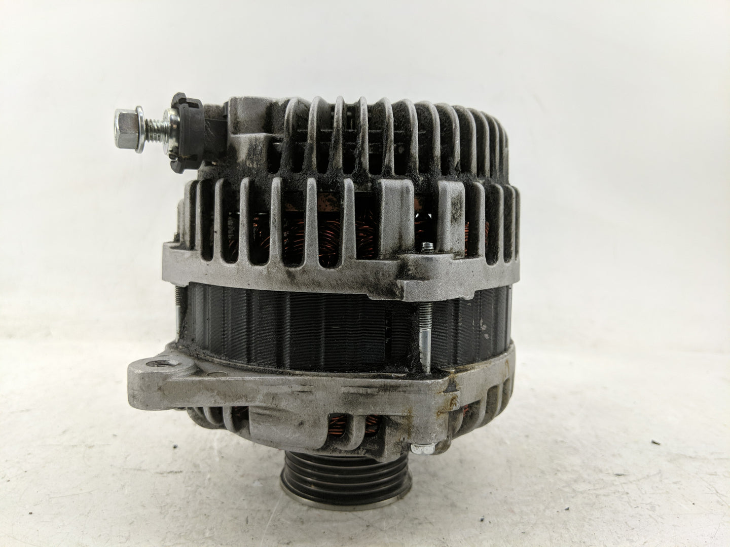 2009-2017 Nissan Maxima Alternator Replacement Generator Charging Assembly Engine OEM Fits OEM Used Auto Parts - Oemusedauto