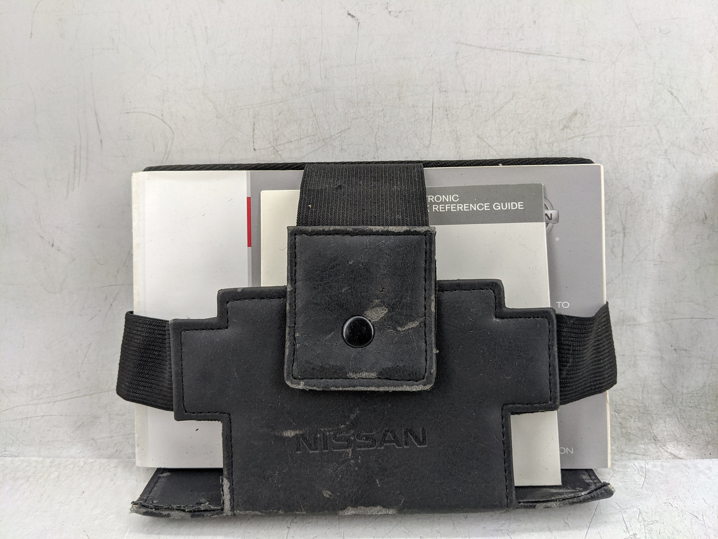 2011 Nissan Maxima Owners Manual Book Guide P/N:OM1E 0A35U1 OEM Used Auto Parts - Oemusedautoparts1.com