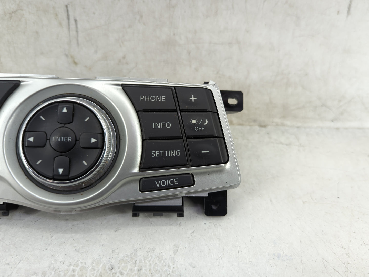 2011 Nissan Maxima Radio AM FM Cd Player Receiver Replacement P/N:9N00A210450 Fits OEM Used Auto Parts - Oemusedautoparts1.c