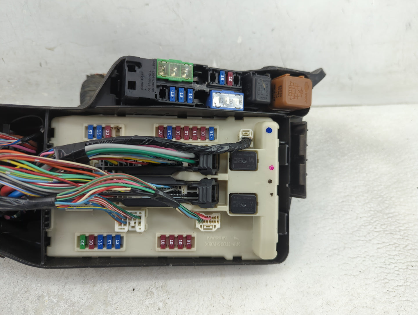 2009-2014 Nissan Maxima Fusebox Fuse Box Panel Relay Module P/N:7154-9164-30 Fits Fits 2009 2010 2011 2012 2013 2014 OEM Use
