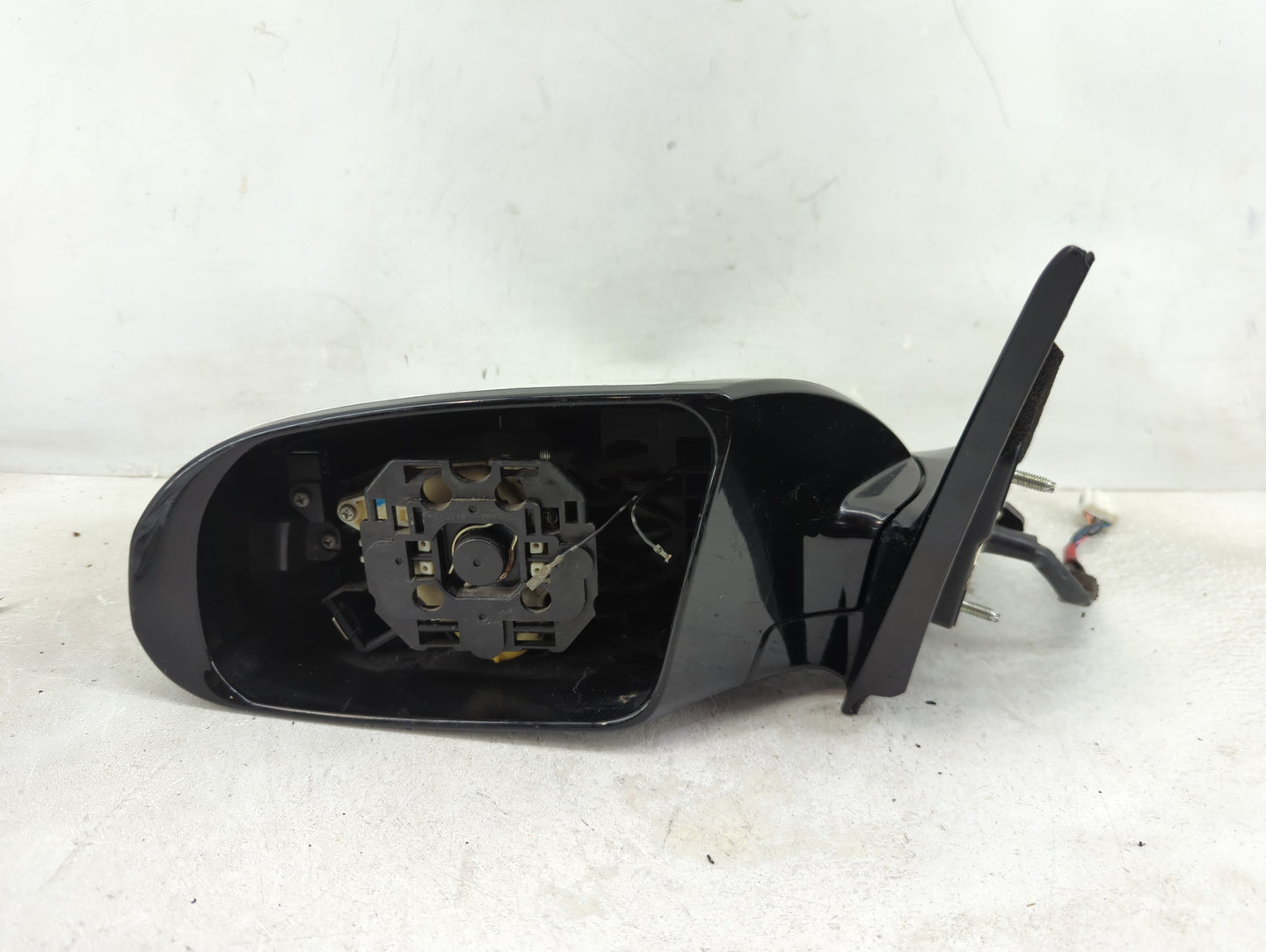 2009-2014 Nissan Maxima Driver Side View Mirror - Left Door Mirror OEM Used - Oemusedautoparts1.com