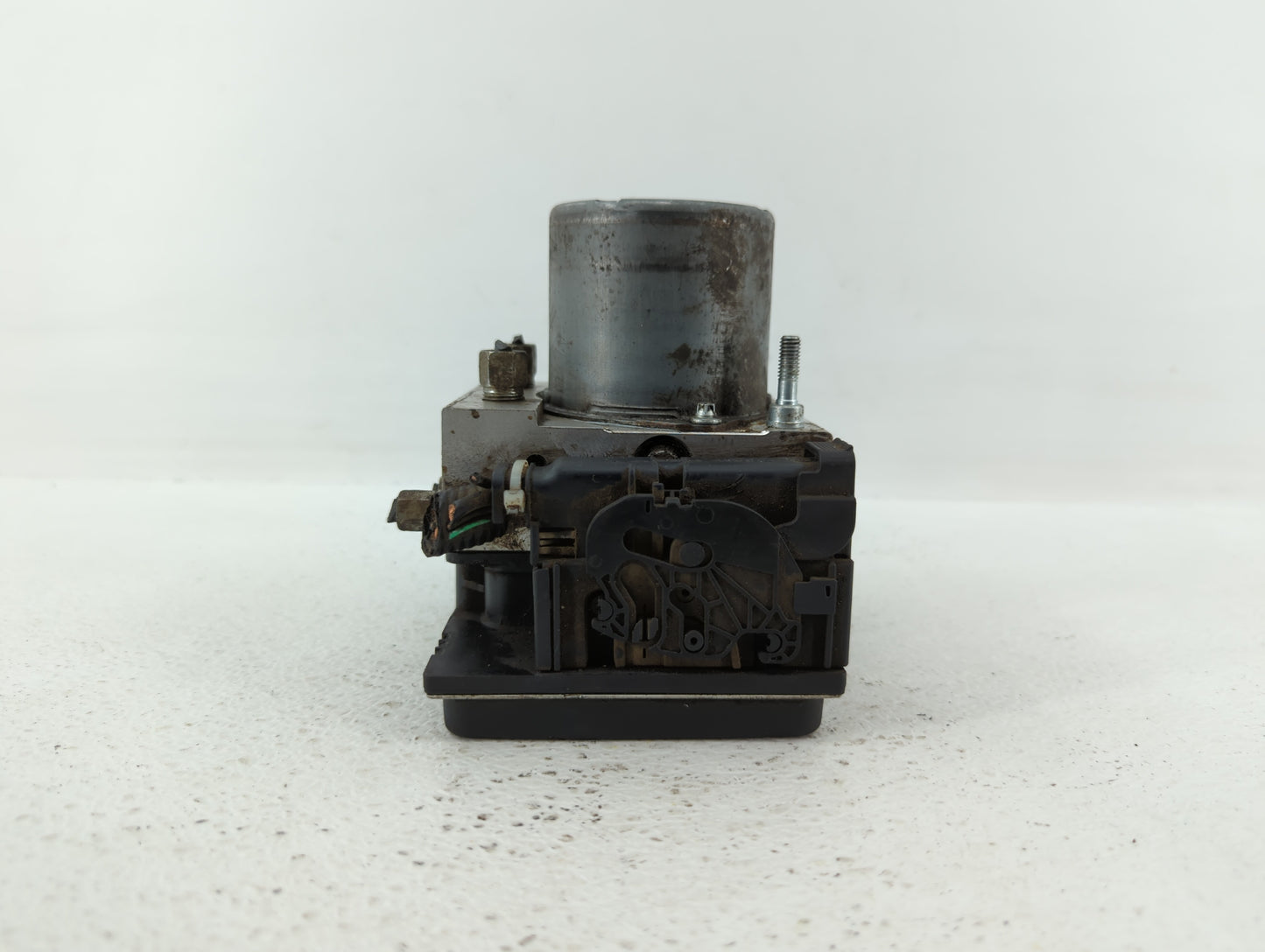 2011 Nissan Maxima ABS Pump Control Module Replacement P/N:47660 7Y90C 47660 ZY70A Fits OEM Used Auto Parts - Oemusedautopar