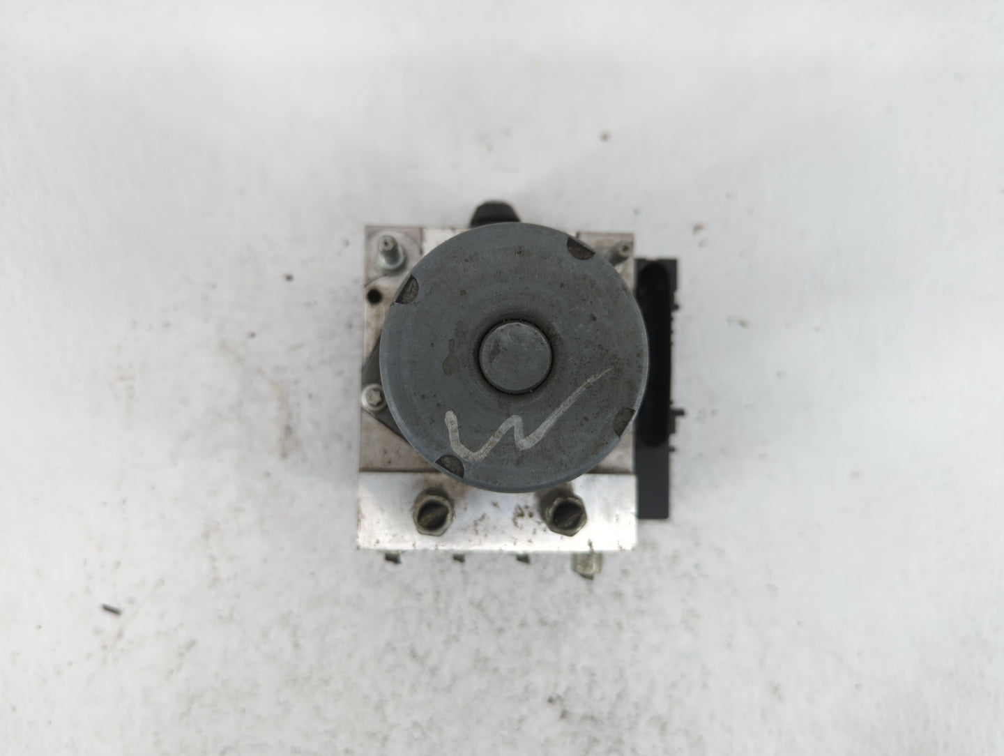 2011-2013 Nissan Maxima ABS Pump Control Module Replacement P/N:47660 ZY70A 47660-ZY906, 47660 ZY90C Fits Fits 2011 2012 201