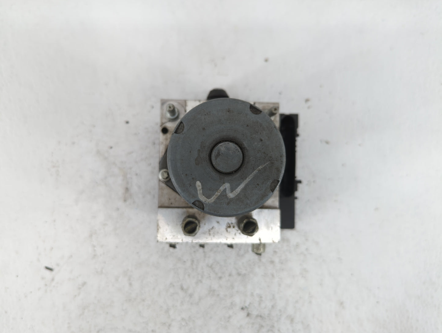 2011-2013 Nissan Maxima ABS Pump Control Module Replacement P/N:47660 ZY70A 47660-ZY906, 47660 ZY90C Fits Fits 2011 2012 201