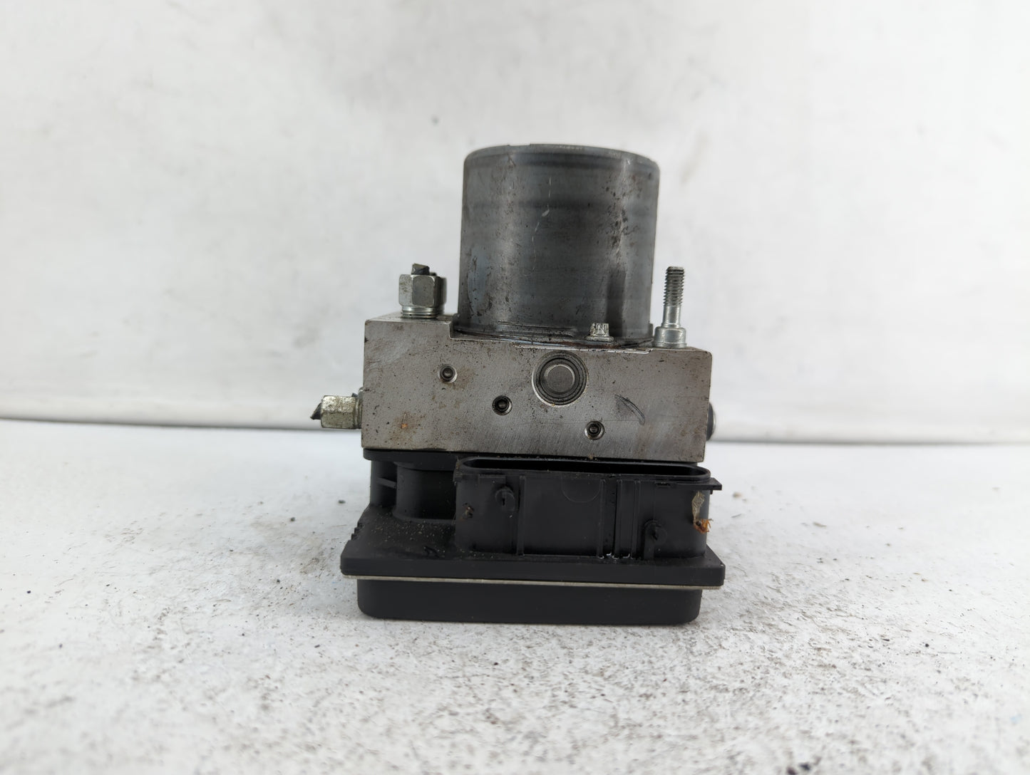 2011-2013 Nissan Maxima ABS Pump Control Module Replacement P/N:47660 ZY70A 47660-ZY906, 47660 ZY90C Fits Fits 2011 2012 201