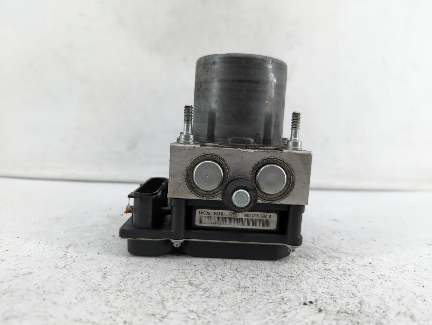 2011-2013 Nissan Maxima ABS Pump Control Module Replacement P/N:47660 ZY70A 47660-ZY906, 47660 ZY90C Fits Fits 2011 2012 201
