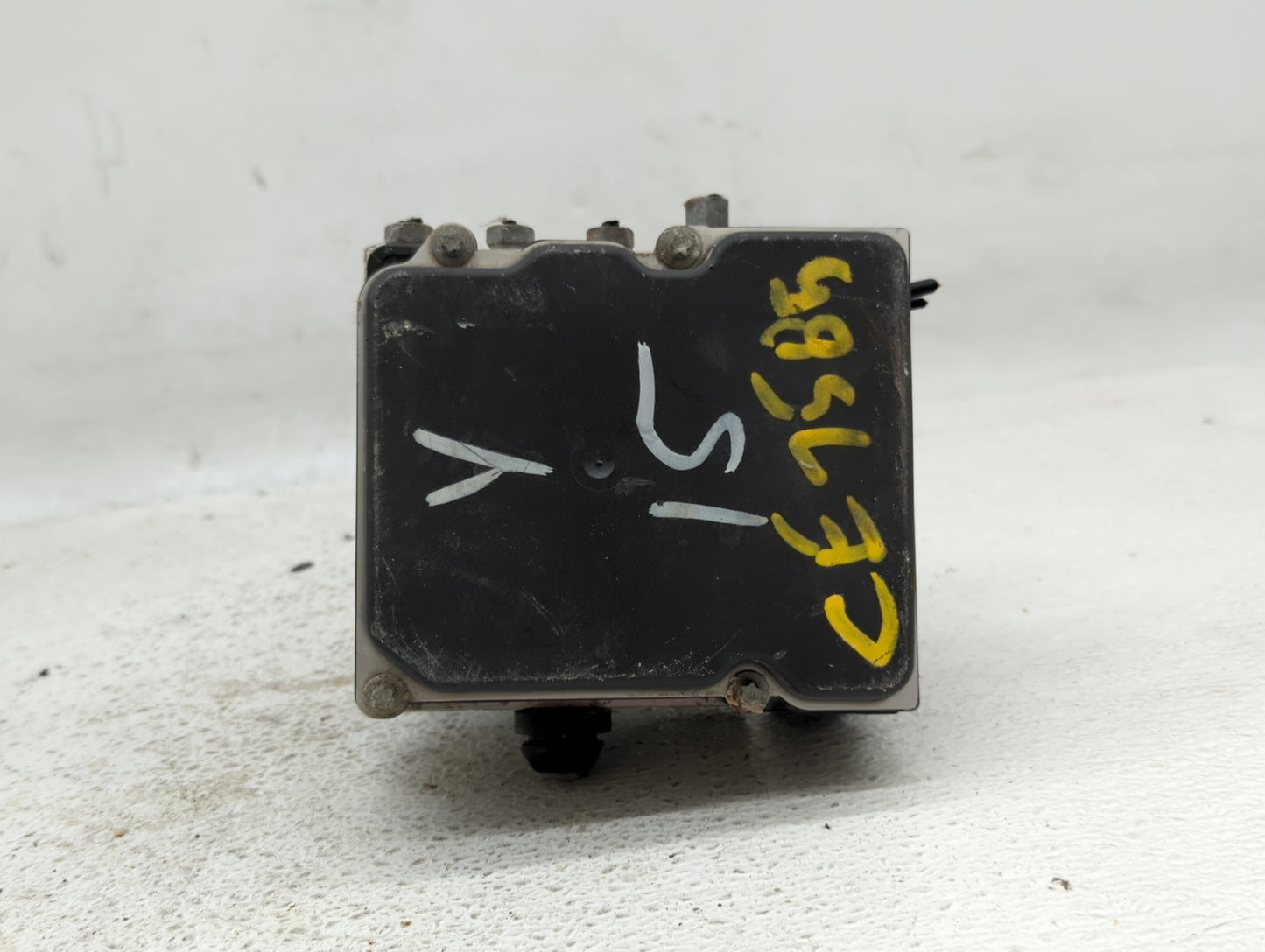 2011-2013 Nissan Maxima ABS Pump Control Module Replacement P/N:47660 ZY70A 47660-ZY906, 47660 ZY90C Fits Fits 2011 2012 201