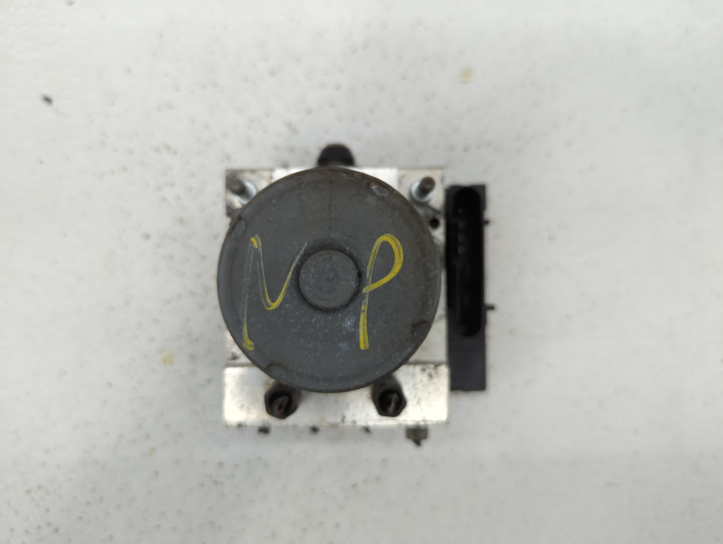 2011-2013 Nissan Maxima ABS Pump Control Module Replacement P/N:47660 ZY70A 47660-ZY906, 47660 ZY90C Fits Fits 2011 2012 201