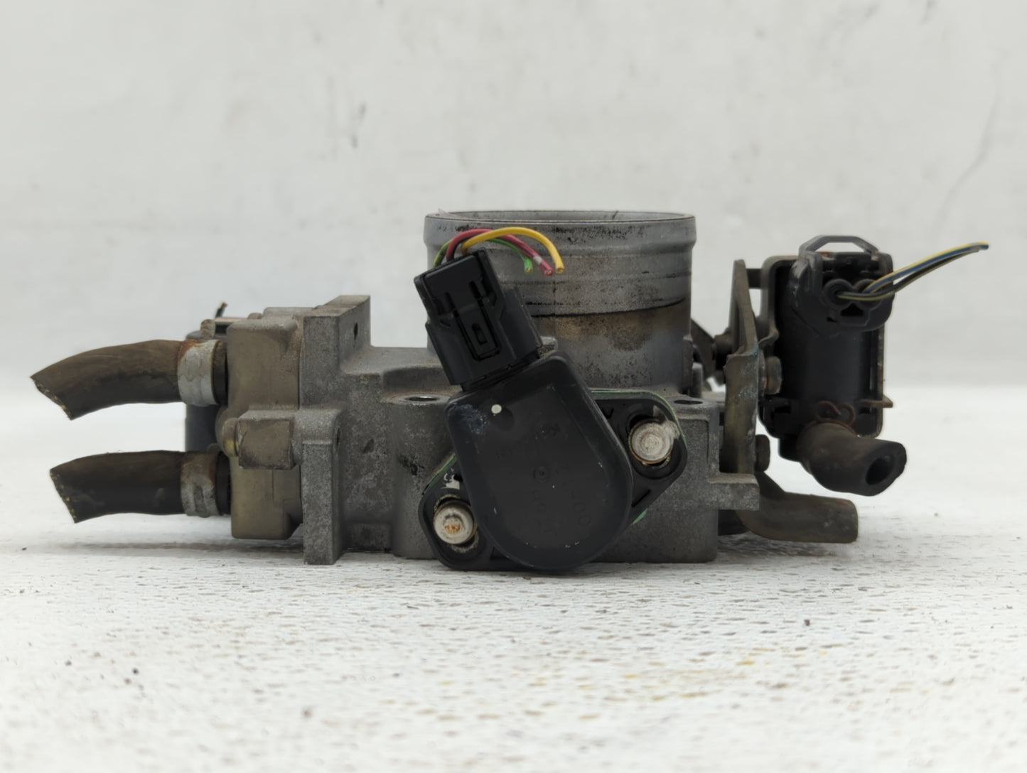2009-2014 Nissan Maxima Throttle Body Fits Fits 2009 2010 2011 2012 2013 2014 OEM Used Auto Parts - Oemusedautoparts1.com