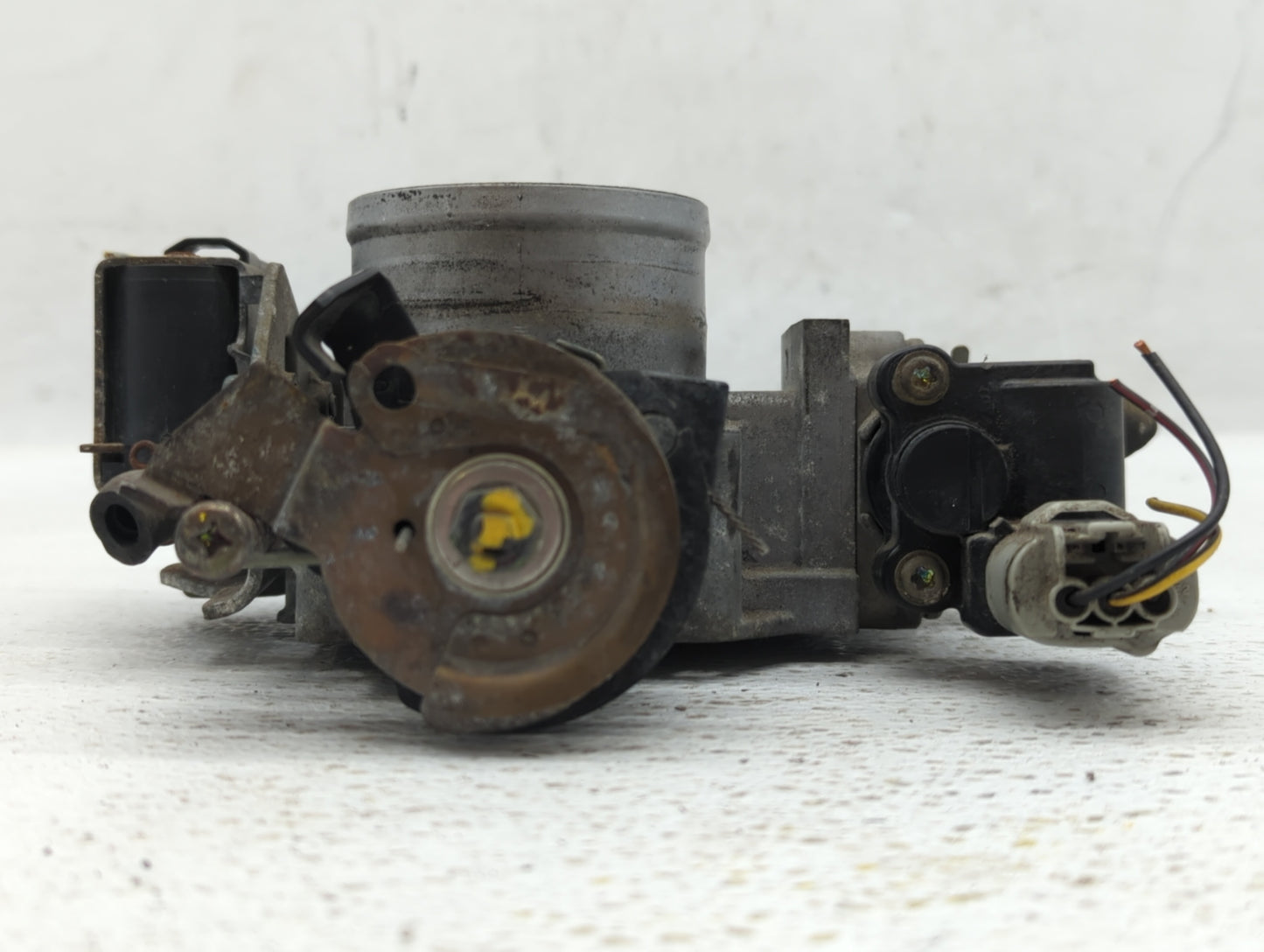 2009-2014 Nissan Maxima Throttle Body Fits Fits 2009 2010 2011 2012 2013 2014 OEM Used Auto Parts - Oemusedautoparts1.com