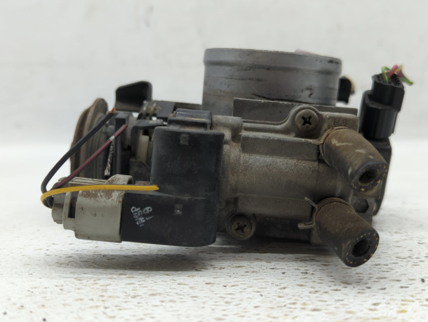 2009-2014 Nissan Maxima Throttle Body Fits Fits 2009 2010 2011 2012 2013 2014 OEM Used Auto Parts - Oemusedautoparts1.com