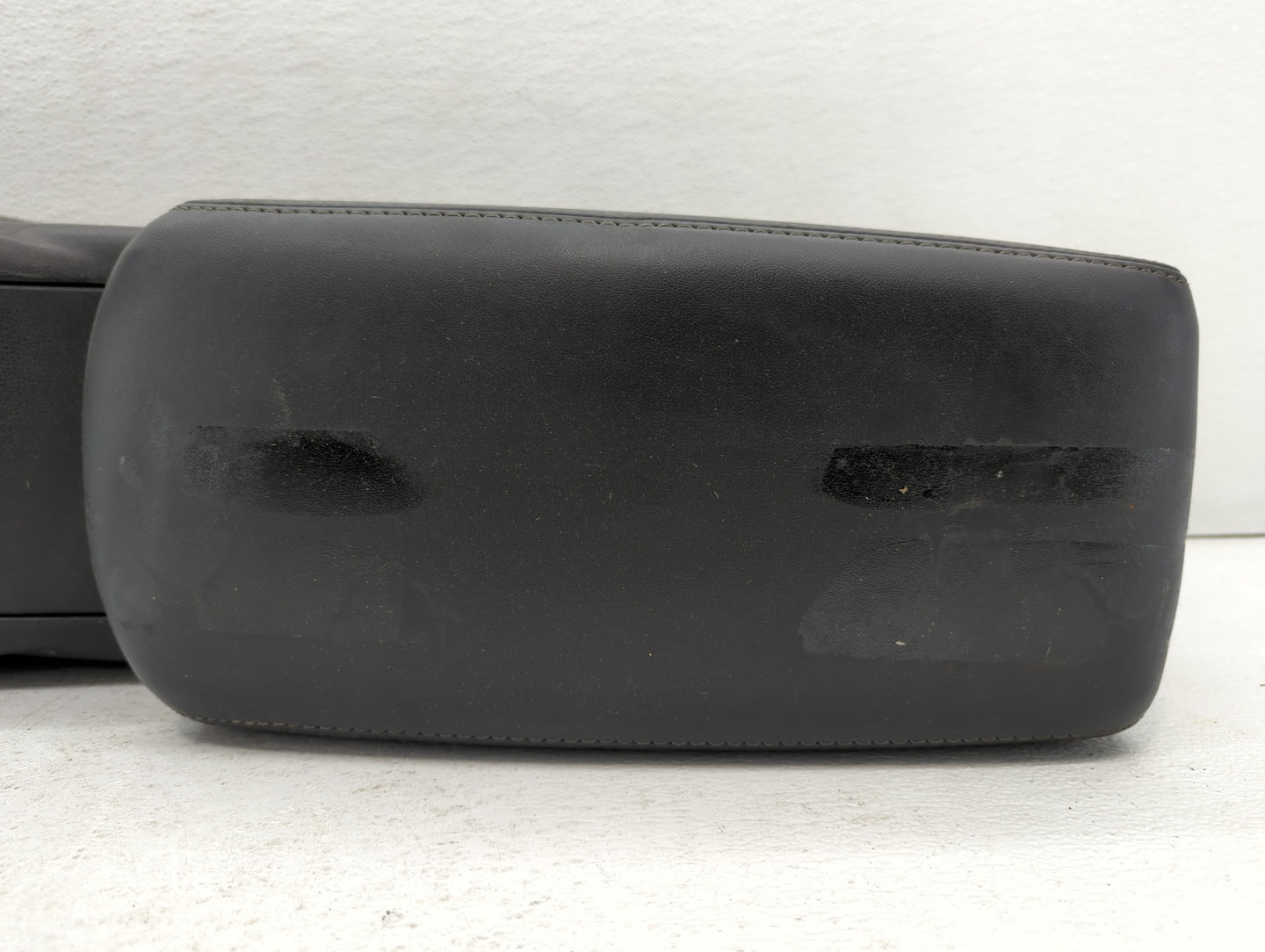 2011 Nissan Maxima Center Floor Console P/N:96924 9N00A Fits OEM Used Auto Parts - Oemusedautoparts1.com