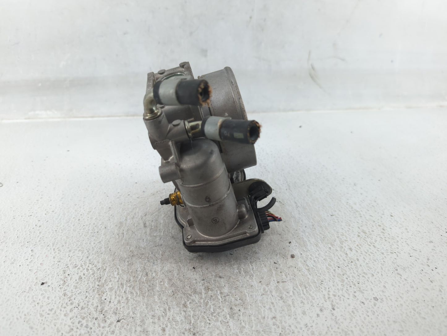 2009-2014 Nissan Maxima Throttle Body P/N:RME75-12 Fits Fits 2009 2010 2011 2012 2013 2014 OEM Used Auto Parts - Oemusedauto