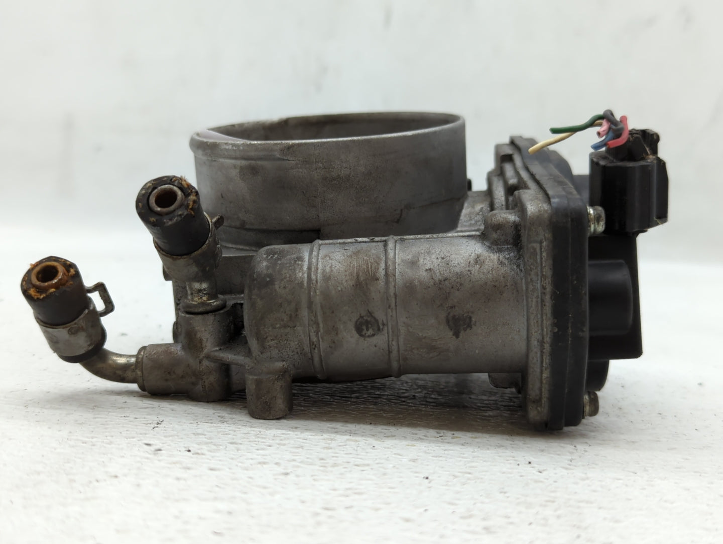 2009-2014 Nissan Maxima Throttle Body P/N:526-01 Fits Fits 2009 2010 2011 2012 2013 2014 OEM Used Auto Parts - Oemusedautopa