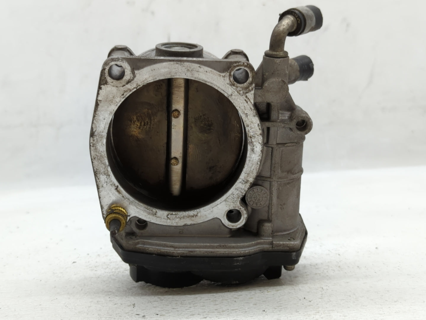 2009-2014 Nissan Maxima Throttle Body P/N:526-01 Fits Fits 2009 2010 2011 2012 2013 2014 OEM Used Auto Parts - Oemusedautopa