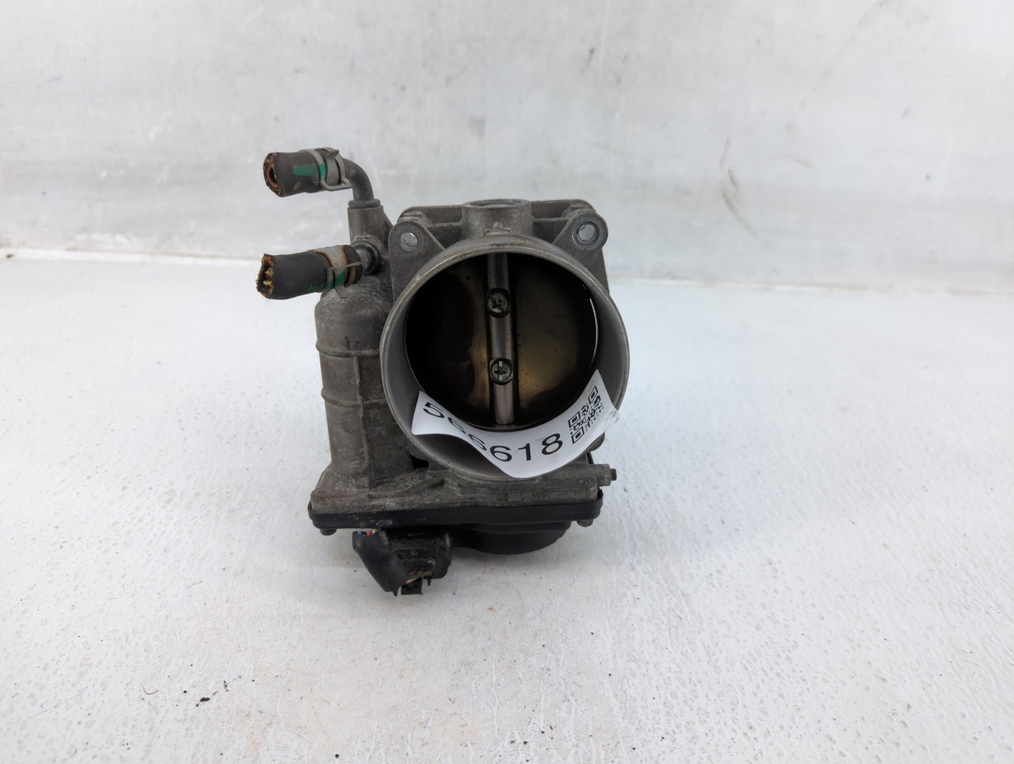 2009-2014 Nissan Maxima Throttle Body P/N:1902H RME75-12, 526-01 Fits Fits 2009 2010 2011 2012 2013 2014 OEM Used Auto Parts